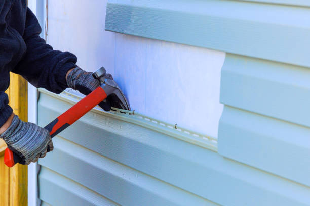 Reliable Emergency Siding Repair contractor in Grove City, PA by Squared Siding